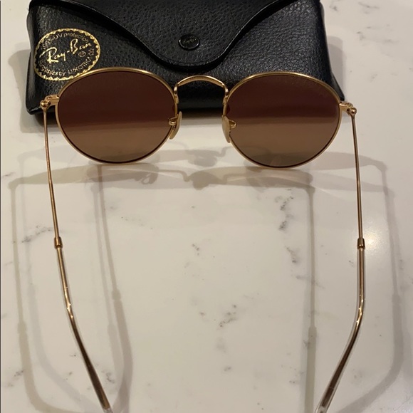 NWOT Ray-Ban RB-3447 Round Gold Metal Sunglasses - Picture 9 of 9
